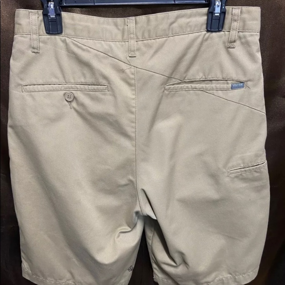 Volcom Shorts - Picture 3 of 3